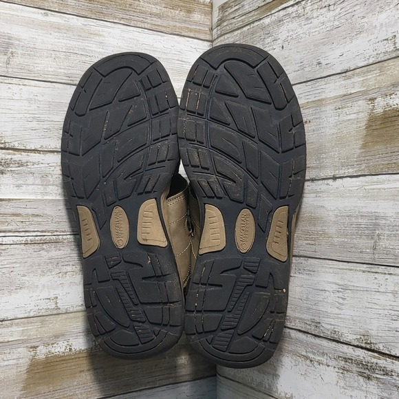 Magellan Outdoors Mens Fisherman Sandals Closed Toe Water Shoes Beige Black 9D - Picture 5 of 7